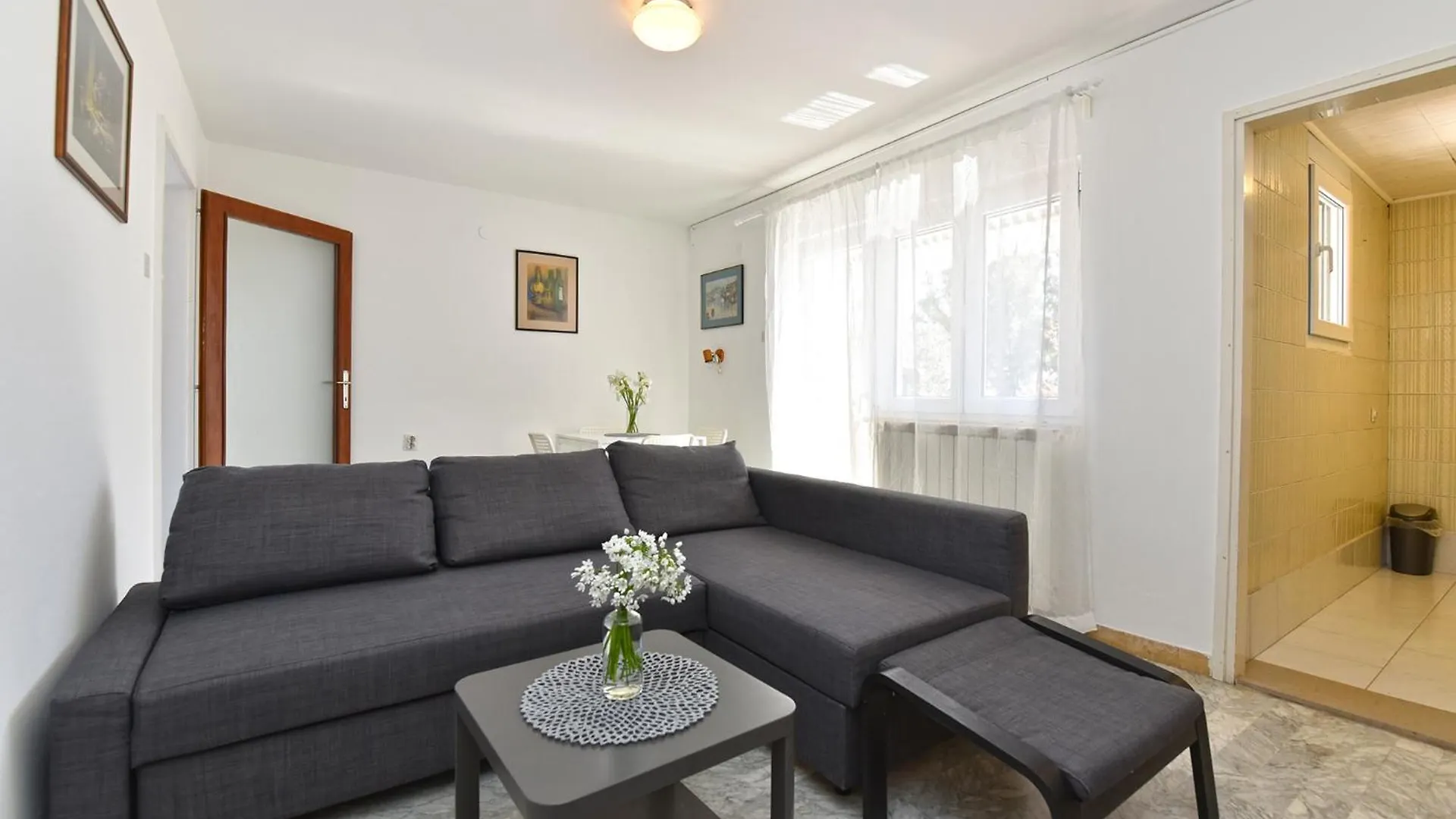 Apartments Vlasta 1410 بريمونتيرا كرواتيا